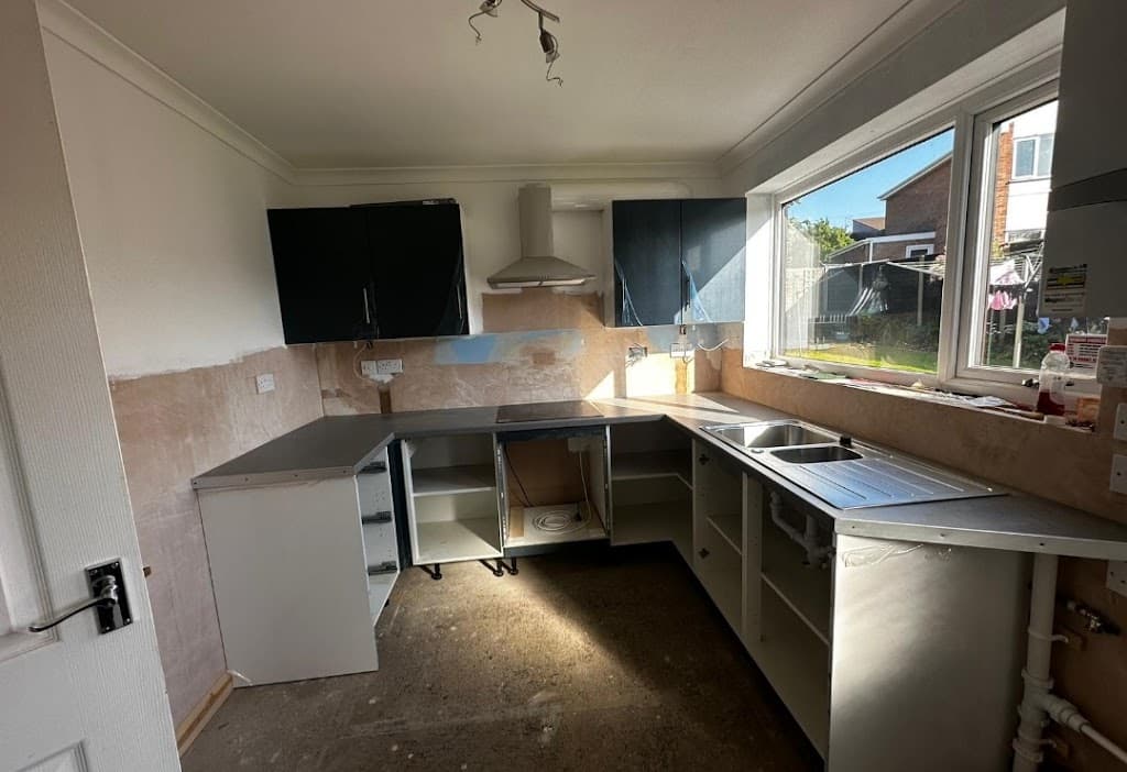 Mark Mansfield (MM) CARPENTRY LTD