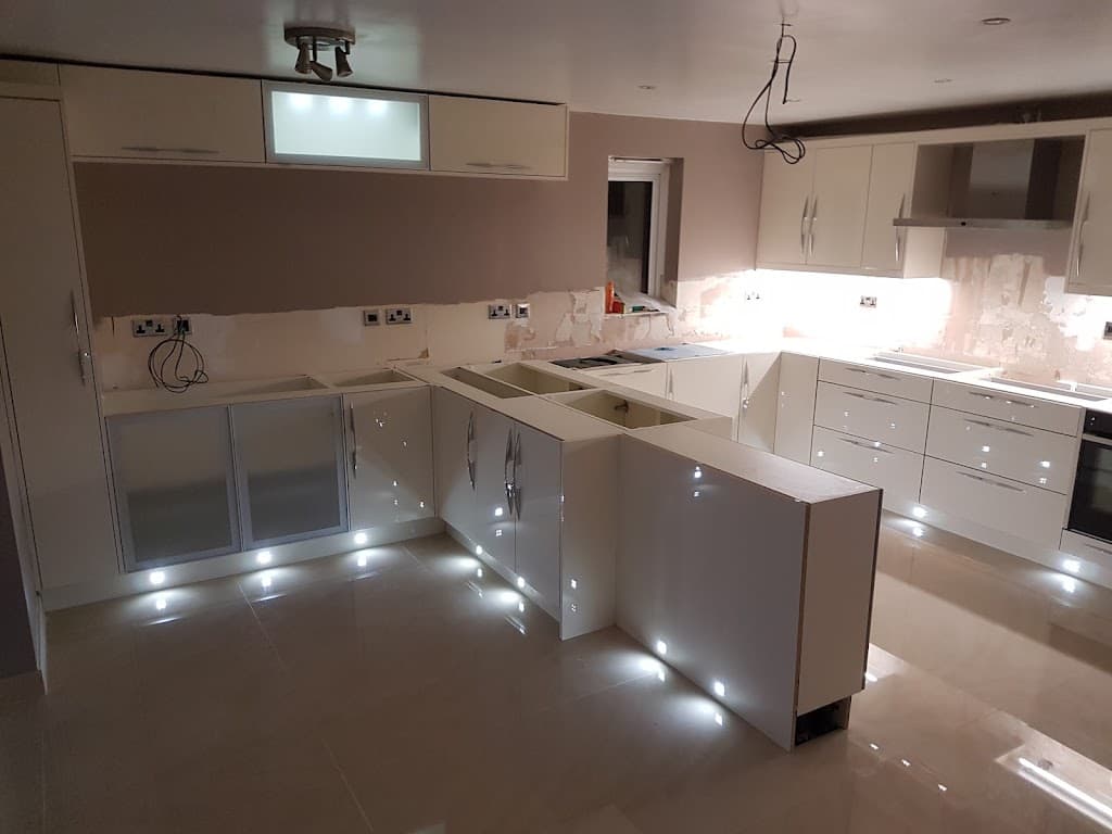 Joiners K M Joinery, extensions, Kitchen Fitters, building & maintenance