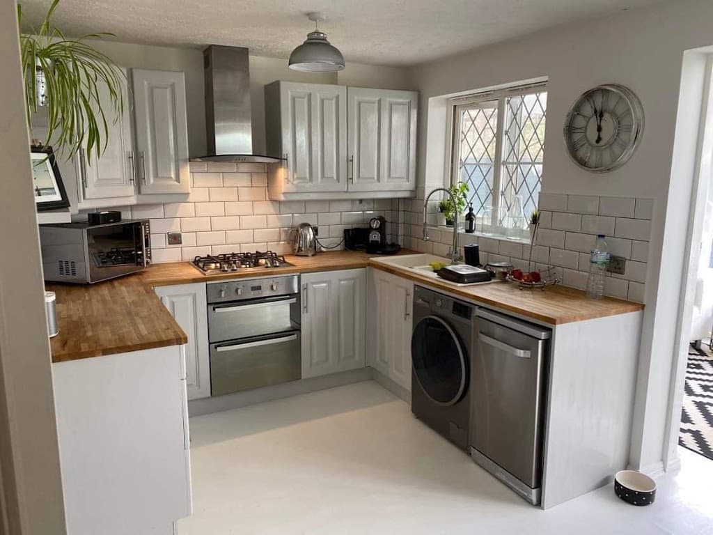 Leigh Andersen Carpentry and Kitchens - Brighton