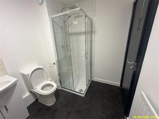 BAK Brighton | Kitchen & Bathroom Fitters — Customer photo