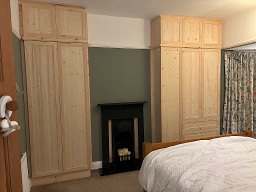 STEVE BAINES BESPOKE JOINERY — Customer photo
